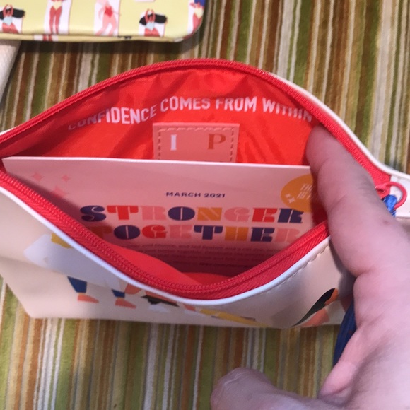 NWOT Ipsy Cosmetic Bags 3 for $8 - Picture 8 of 8